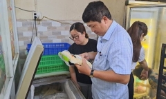 Vụ 50 khách du lịch nhập viện nghi ngộ độc ở Bình Thuận: Sở Y tế báo cáo gì?