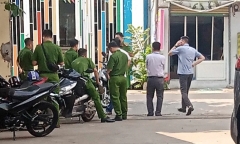 Tin nóng 24h hôm nay ngày 10/4: Cô gái bị thương nặng sau tiếng nổ lớn trong tiệm tóc