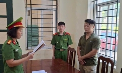 Khởi tố tài xế ô tô vi phạm nồng độ cồn, đi sai phần đường gây tai nạn làm 2 người tử vong
