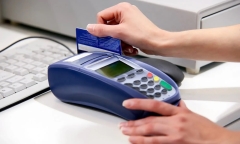 Có quẹt thanh toán bằng thẻ ATM được không?