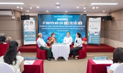 Điều trị vẩy nến bước sang giai đoạn mới: Ưu tiên kiểm soát bệnh lâu dài bằng công nghệ hiện đại 