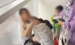 Bị bắt sau 30 năm truy nã, người đàn ông khuyên vợ đi lấy chồng mới