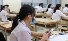 Con được 9,3 điểm, bà mẹ lên mạng xin cách