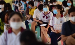 TP.HCM: Lấy mẫu xét nghiệm COVID-19 cho gần 90.000 thí sinh dự thi tốt nghiệp THPT 2021