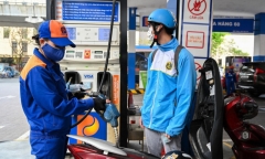 Dự báo giá xăng trong nước tăng mạnh trong kỳ điều hành hôm nay (1/2)