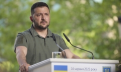 Tổng thống Ukraine thừa nhận cuộc phản công 'không suôn sẻ'