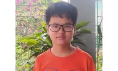 Nam sinh cứu cụ ông kẹt trên đường sắt khi tàu hoả đang lao đến