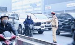 Kiên quyết xử lý nghiêm xe máy đi lên đường vành đai 2 trên cao