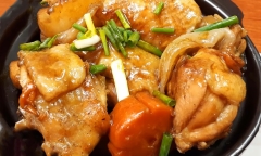 Gà kho theo cách này đảm bảo thơm ngon lạ miệng, người khó tính cũng không cưỡng lại được