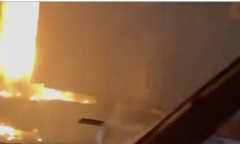 Clip: Xe container bốc cháy dữ dội trên cao tốc TP.HCM-Dầu Giây trong ngày ông Táo chầu trời