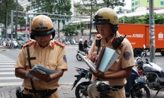Cảnh sát giao thông được phạt tối đa bao nhiêu?