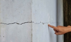 Kiến nghị sớm hỗ trợ cho các hộ dân bị nứt nhà khi thi công cao tốc Bắc - Nam