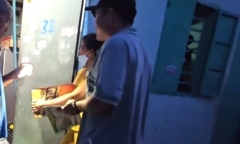Tan ca về phòng trọ, chàng trai bàng hoàng phát hiện bạn gái treo cổ tử vong