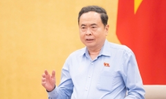 Một nhiệm kỳ Quốc hội hành động