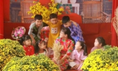 Tin vui: Giáo viên ở TP.HCM bắt đầu nhận quà Tết Bình Ngọ 2 triệu đồng