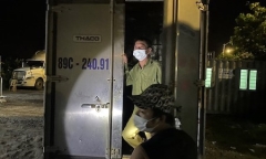 Hải Phòng: Con trai giấu bố trong thùng xe để trốn chốt kiểm soát COVID-19