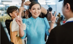 Xôn xao thông tin sức khỏe Phi Nhung chuyển biến nặng, được đưa về Mỹ bằng máy bay riêng