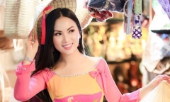 Em gái tỉ phú của ca sĩ Cẩm Ly làm từ thiện, tặng hàng trăm tấn lương thực cho bà con