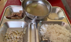 Vụ suất ăn bán trú của học sinh bị phản ánh 