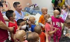 NSND Công Lý có động thái đầu tiên sau thời gian nhập viện 