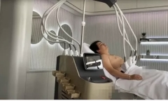 Sự thật hình ảnh Khoa Pug nhập viện sau tin đồn bị ám sát tại nhà riêng sau clip tố Johnny Đặng