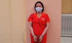 Vác dao rượt chém