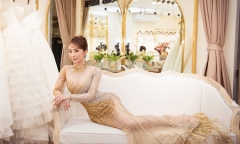 Quỳnh Nga khoe sắc vóc nàng tiên cá, sánh đôi bên diễn viên Việt Anh dự sự kiện