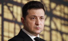 Tổng thống Ukraine ra