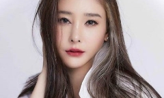 Mẹ diễn viên 
