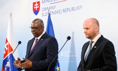 Slovakia ra điều kiện cấp tên lửa S-300 cho Ukraine