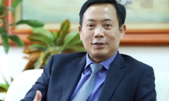 Chủ tịch Ủy ban Chứng khoán nhà nước Trần Văn Dũng bị kỷ luật, bộ Tài chính nói gì? 