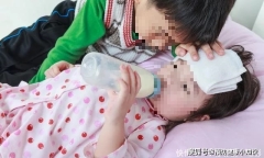 Bố mẹ đau xót khi hai đứa con đều bị ung thư gan, bác sĩ khuyên nên ít ăn 2 loại thực phẩm này