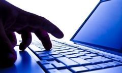 Vào trang web 
