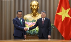 Thủ tướng Lê Minh Hưng tiếp Quốc vụ khanh Bộ Ngoại giao Ấn Độ