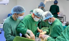 Cách nấu cháo bồ câu bằng nồi cơm điện