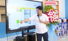 Hiệu trưởng xin từ chối nhận quà ngày 20/11, mong đổi thành vở, sữa cho học sinh