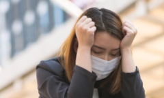 Vì sao nhiều người mắc COVID-19 bị suy giảm trí nhớ và khả năng tư duy?