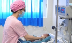 Tin tức đời sống ngày 16/3: Cứu sống em bé sinh non chỉ nặng 850g