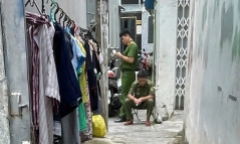 Xác định danh tính người đàn ông tử vong trong tư thế ngồi treo cổ ở TP.HCM