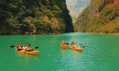 Phí đi thuyền trên sông Nho Quế bao nhiêu? 