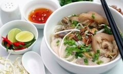 Top những quán bánh canh giò heo ở TP.HCM ngon nức tiếng