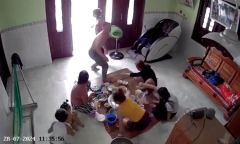 Cả nhà bỏ chạy tán loạn giữa bữa cơm, xem lại camera mới biết nguyên nhân