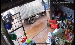 Vụ clip 2 đối tượng hành hung nam thanh niên giao đá lạnh, dọa