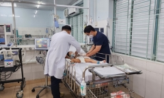 Số ca mắc chân tay miệng tăng cao, bệnh viện ở TP.HCM triển khai nhiều phương pháp ứng phó
