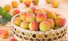 Những người sau đây tuyệt đối không nên ăn nhiều đào nếu không muốn