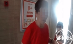 Bà ngoại bỏ quên cháu gái trên đường về, cách xử lý thông minh của đứa trẻ được nhiều người khen ngợi