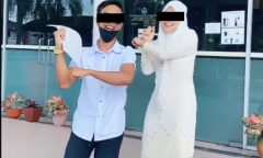 Cặp đôi tươi cười rạng rỡ, nhảy nhót ăn mừng sau khi ly hôn khiến dư luận kinh ngạc