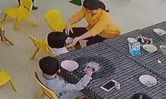 Buộc thôi việc nữ nhân viên cơ sở giữ trẻ bạo hành bé gái 3 tuổi ở Bình Định