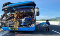 Tai nạn nghiêm trọng trên cao tốc Nha Trang – Cam Lâm, 8 người thương vong