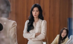 Nghẹn ngào góc khuất sau vai ác nữ của Lim Ji Yeon trong “The Glory”
